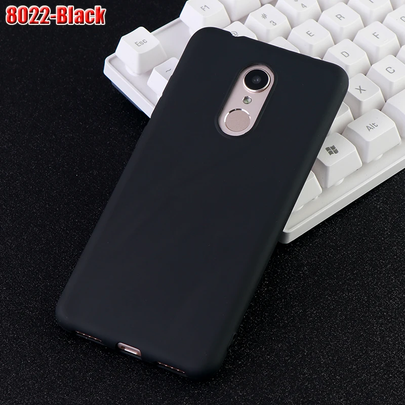 8022-Black