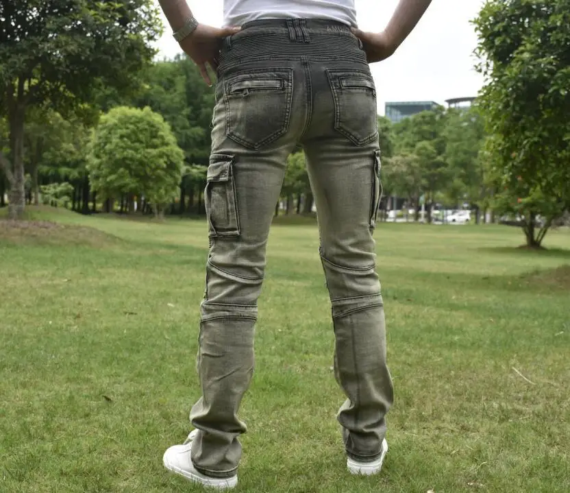  (10)