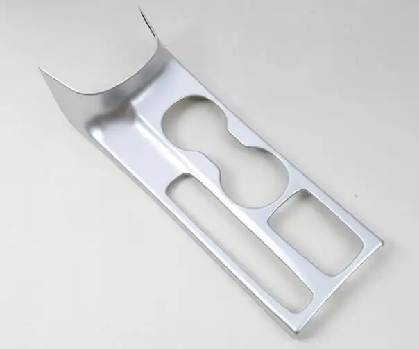 

Suitable for 2018 new generation of mid - control gearbox for buick excelle special interior decoration water cup decoration