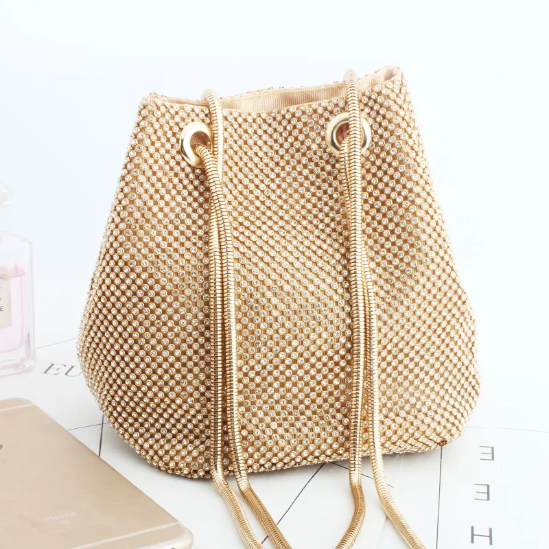 

2019 New Women Luxury handbags Golden and Silver Super Flash Rhinestone Chain Bag Bucket Bag Women Purses and Handbags