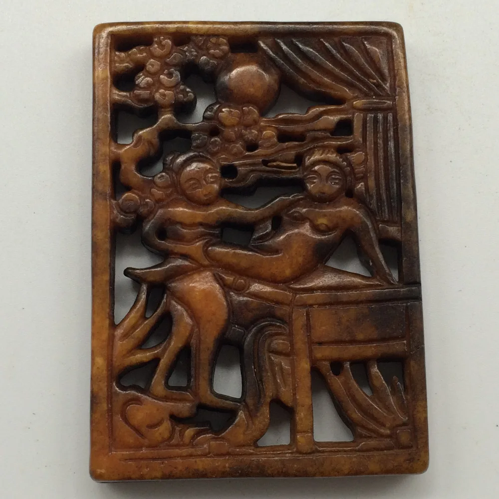

Collection of antique pure natural jade cultural figures figure old objects bisexual Acacia Pendant
