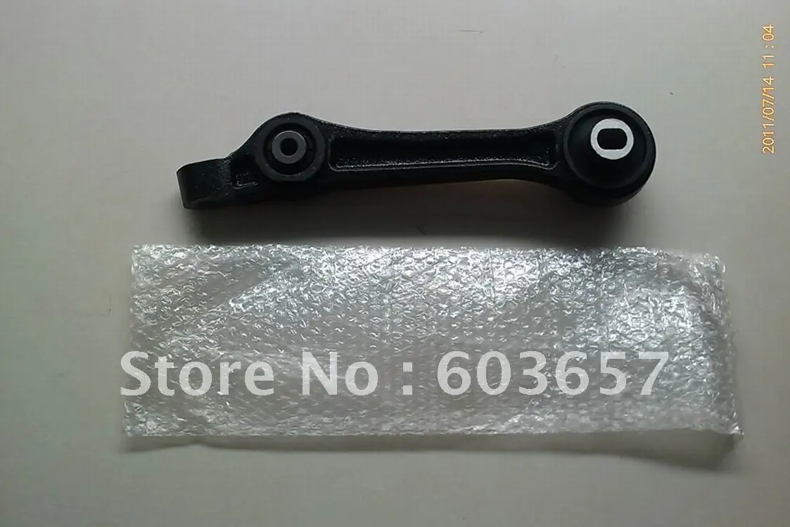 Chrysler 300C lower front control arm L&R, PDA782561AE, 68002123AA