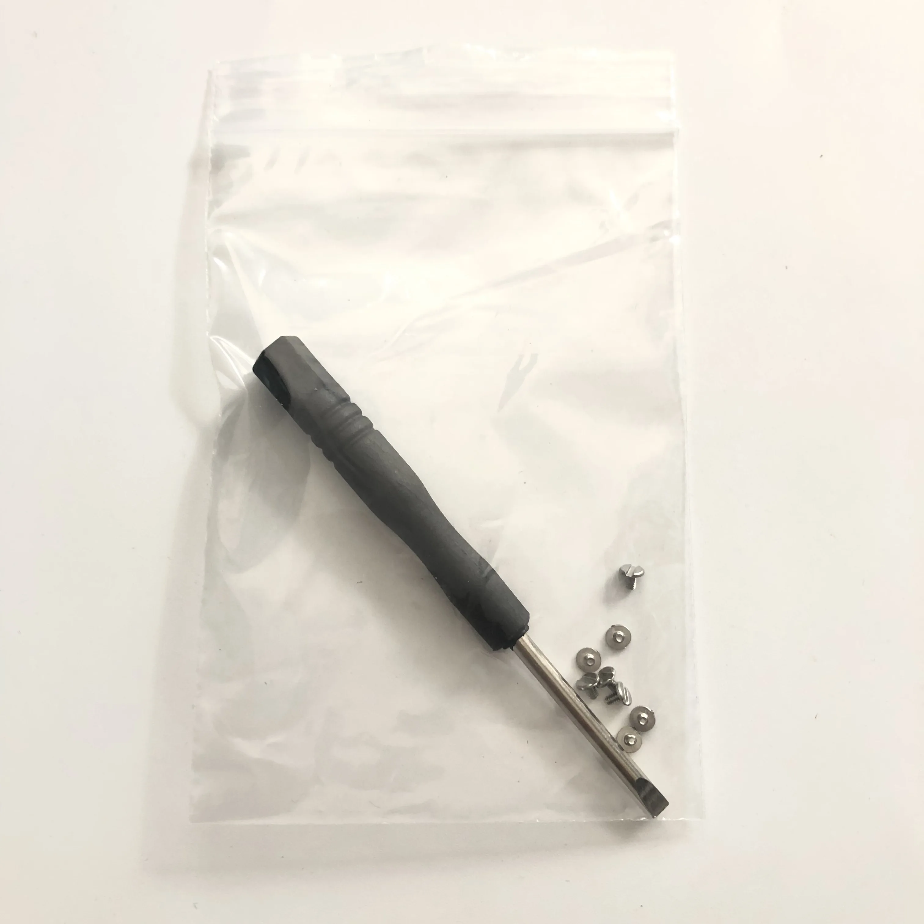 

Mobile Phone Disassemble Tools Kit + Phone Case Screws for Blackview bv5000 Smartphone +tracking number+tracking number