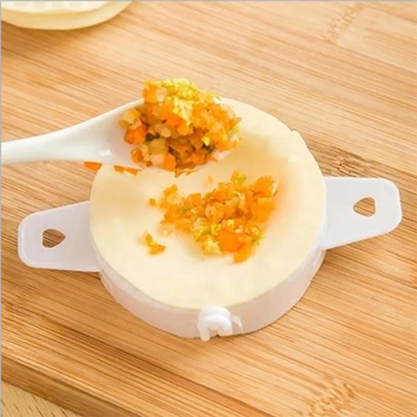 3pcs Kitchen Plastic Dough Press Maker Dumpling Pie Ravioli Making Mold Mould