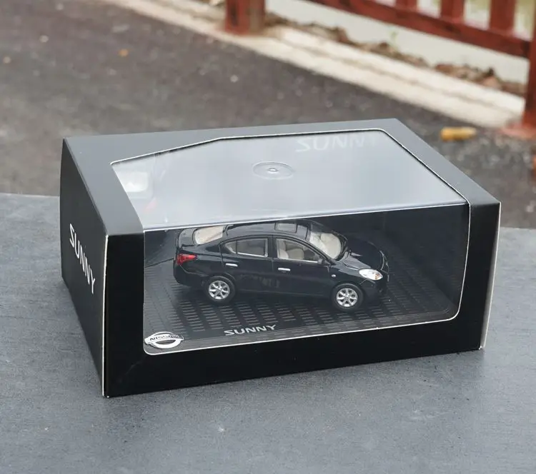 Оригинальная фабричная игрушечная машинка Niss an Sunny 1:43 из сплава игрушки для детей