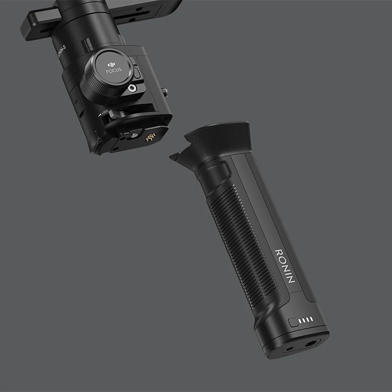 DJI Ronin-S BG37 Grip делает Ronin-S совместимым для ручного использования встроенный аккумулятор 2400 мАч обеспечивает питание карданного стабилизатора до 12 часов