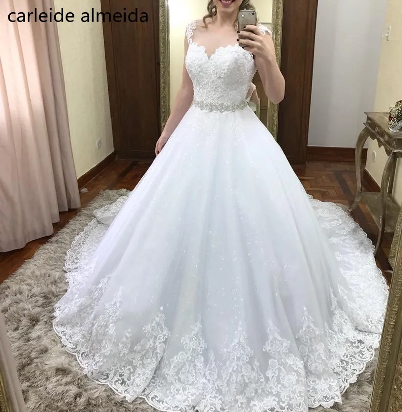 

Vestido de noiva princesa Vintage Wedding Dresses 2018 Sequined Tulle Lace Appliques Wedding Gowns Bead Waist Abiti da sposa