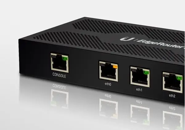 Ubiquiti EdgeMax EdgeRouter Lite 3 ERLite-3 512 Мб памяти 3 Ethernet роутер с портом