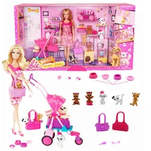 BARBIE CON SUS MASCOTAS
