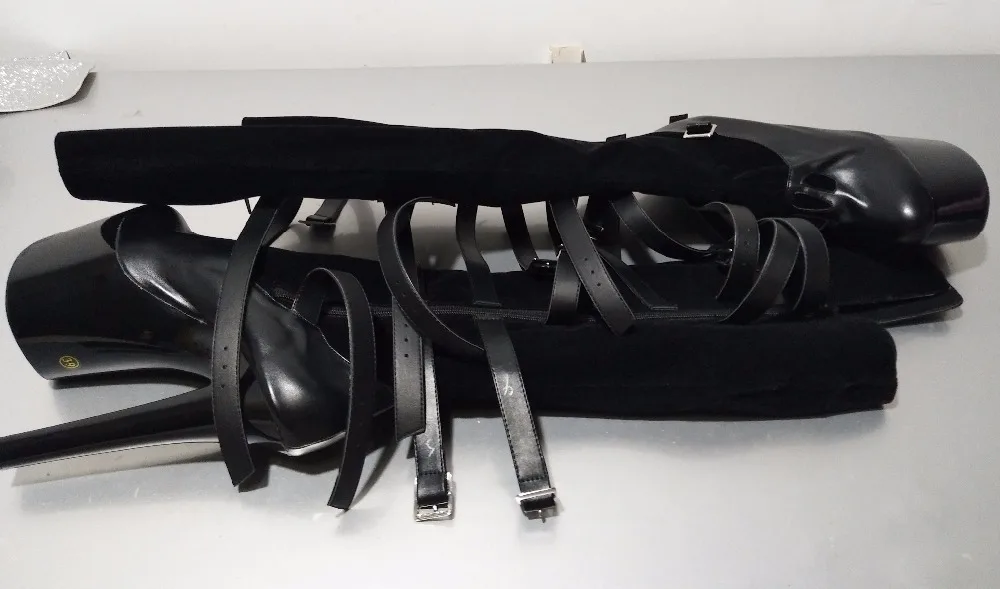 Stage sexy high heels, women's motorcycle boots, 15-17 cm stiletto boots, black knee-high boots