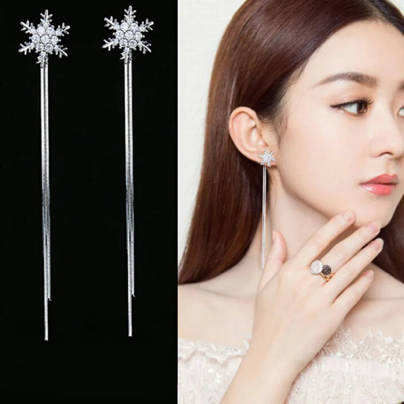 

Fashion Novelty Silver Crystal Snowflake Earrings For Women Long Tassel Chains Rhinestone earrings Earings Girls Jewelry Gift