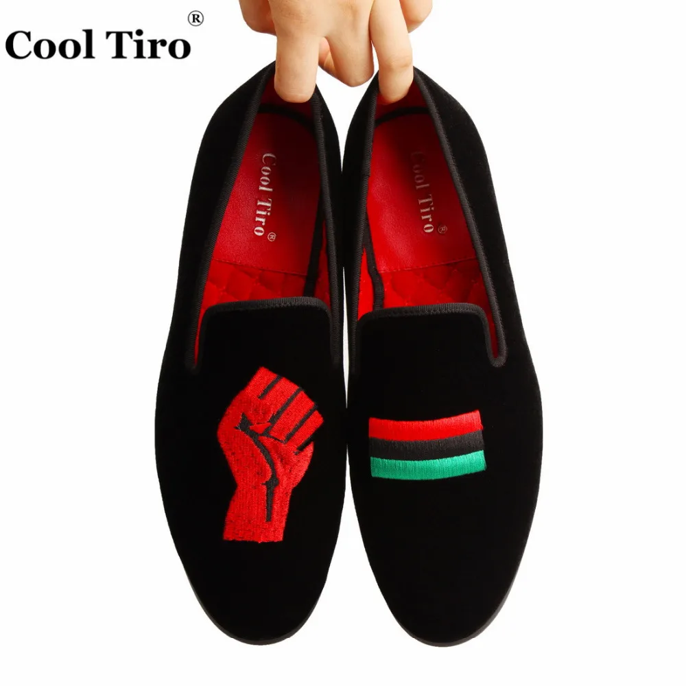 black VELVET SLIPPERS WITH EMBROIDERY (9)