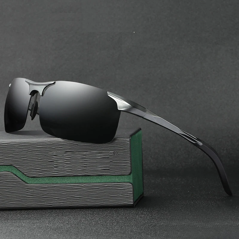 7339730968_2103982949