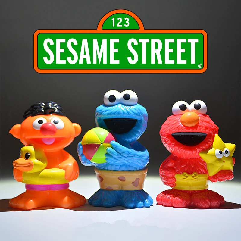 

3piece 8-9cm Sesame Street Elmo Cookie Monster action figure toys squirt toy swimming toys for kids