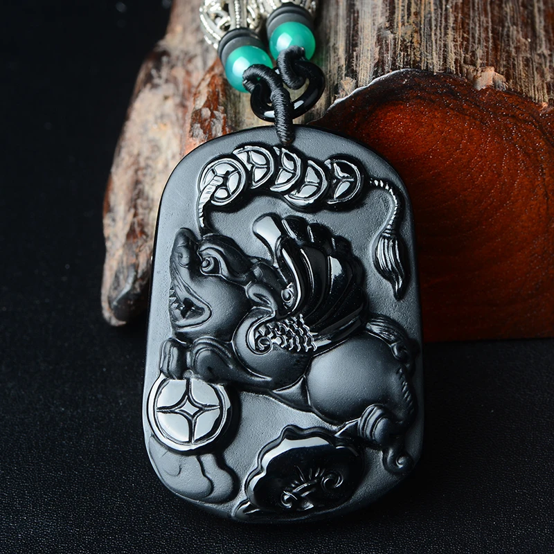 

PUHOLY/ belwide jewelry Wujin natural Obsidian Pendant Necklace and a brave brave flying