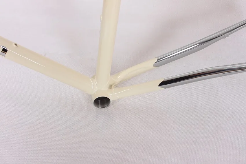 Sale Reynolds frame chrome-molybdenum steel disc frame trekking bike road bike  Vintage bike frame Customize frame 15 Sale Reynolds frame chrome-molybdenum steel disc frame trekking bike road bike  Vintage bike frame Customize frame 15