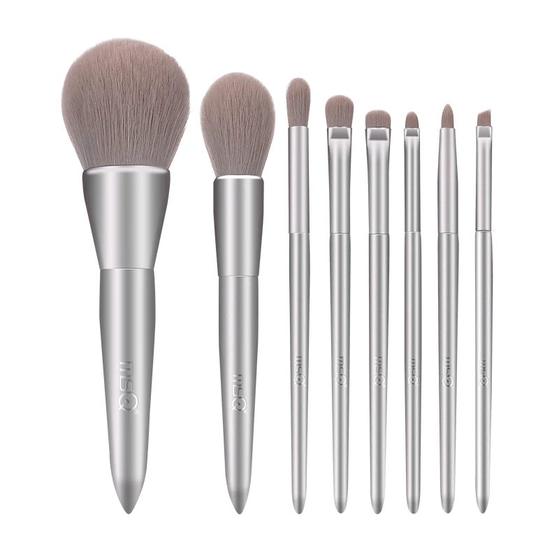 

Makeup Brushes 8pcs Professional Silver Make up Brush Set With Bag As Essential Cosmetics Tool