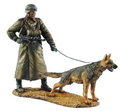 

1/35 Scale German military police and dog WWii Figure Resin Model Kit Free Shipping