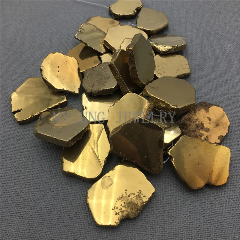 Freeform золотые хрустальные кулоны титановые кварцевые подвесные бусины плоские