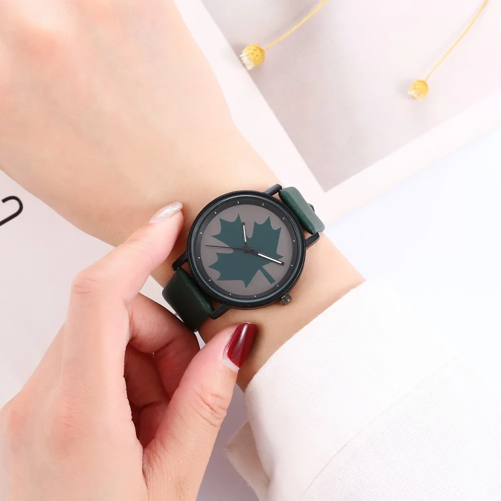 Relojes Mujer Luxury Women Watches Personality Maple Leaf Pattern Print Dial Wrist Watch Leather Strap Creative Design Clock #W