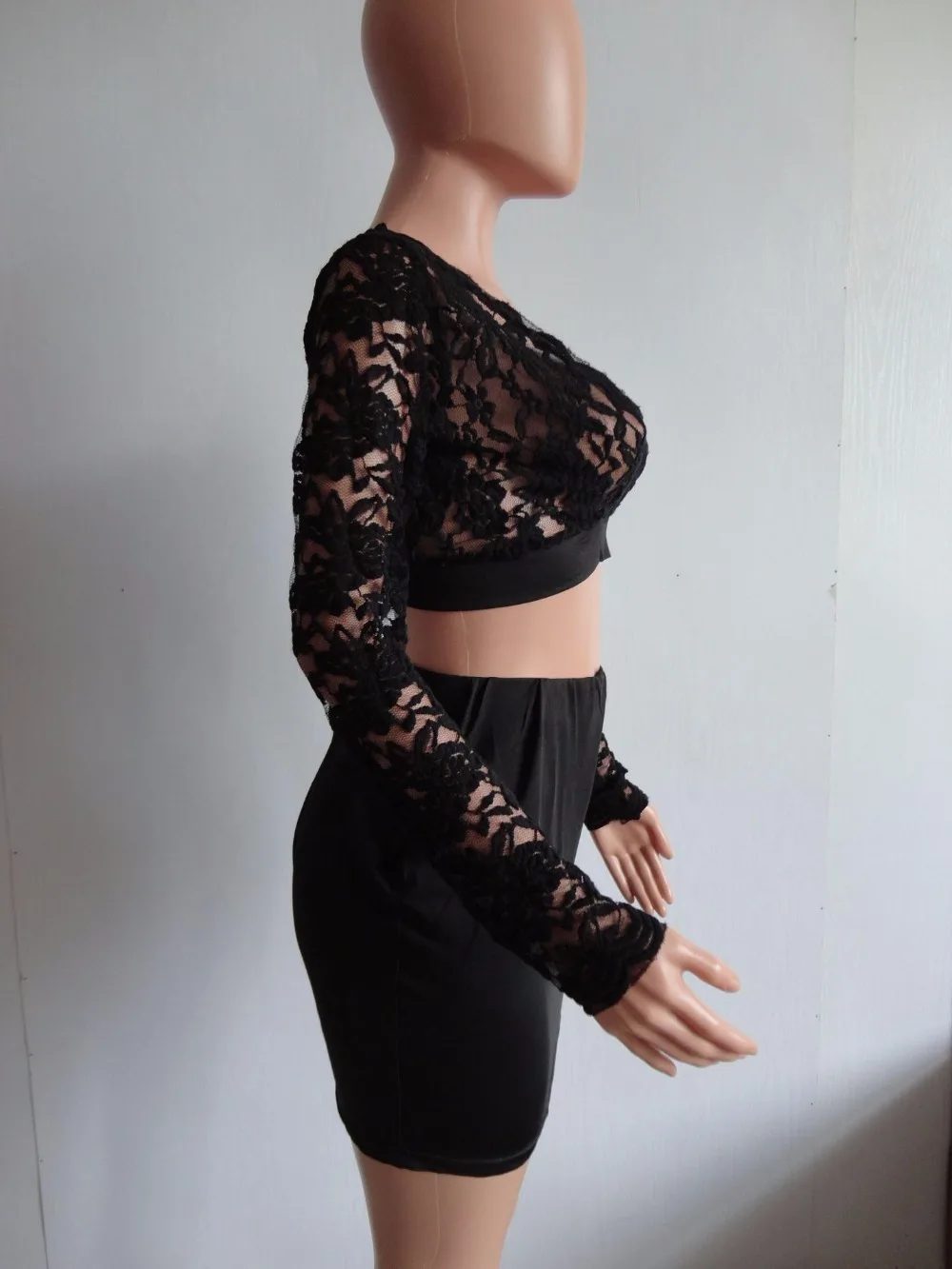 (47)