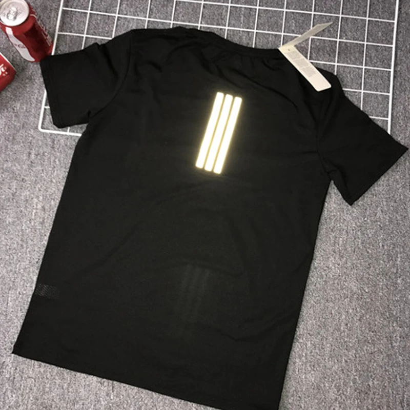 

The Brand T-Shirts Summer Sporting T-shirt Men Short Sleeve Luminous Fitness Men's Printing Gyms Luxury Plus Size L-4XL Top Wear
