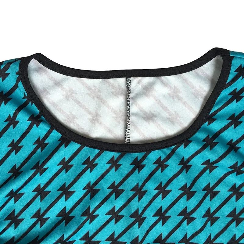 3466737381_2132160155