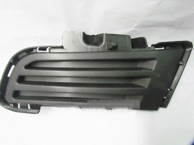 

eOsuns Front bumper light Front fog lamp cover for mazda 3