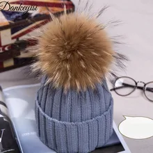 Зимние Кепки S Трикотажная Шапочка с енота Мех животных Англичане для Для женщин хип-хоп Skullies Кепки Настоящее 18 см Мех животных помпон шапочки Кепки