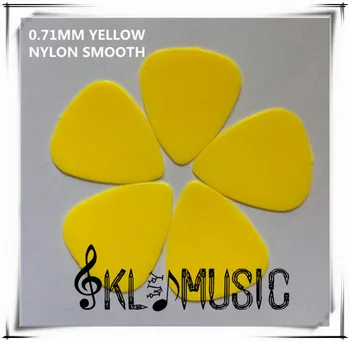 

Yellow Nylon Guitar Picks,Nylon Material Guitar Plectrums,Door TO Door Sale