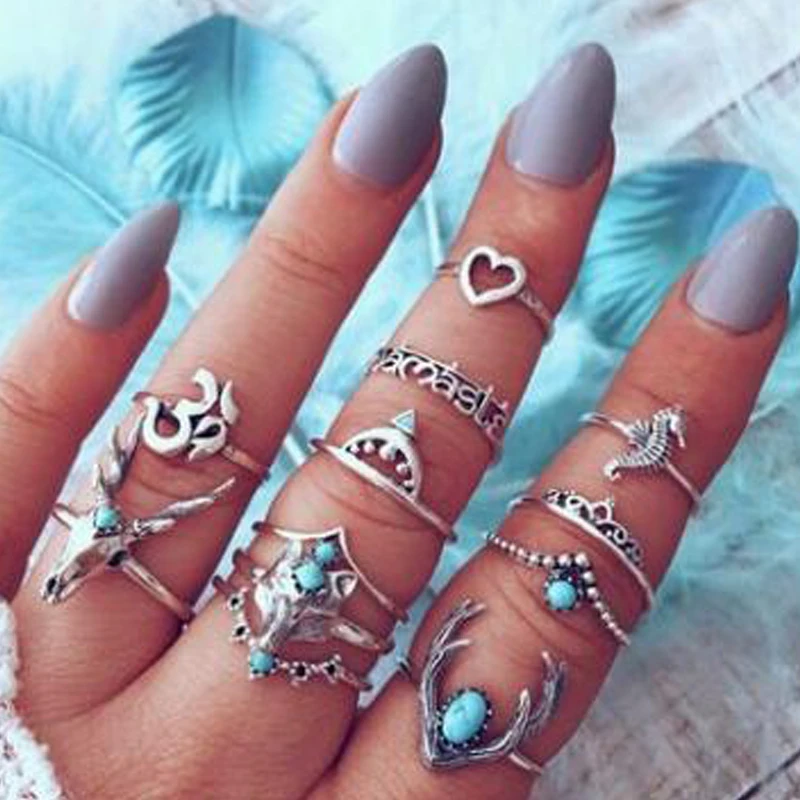 

Tocona Antique Silver Letter Seahorse Deer Fox Bull Head Heart Midi Ring Set For Women Punk Blue Rhinestone Hiphop Ring 7099