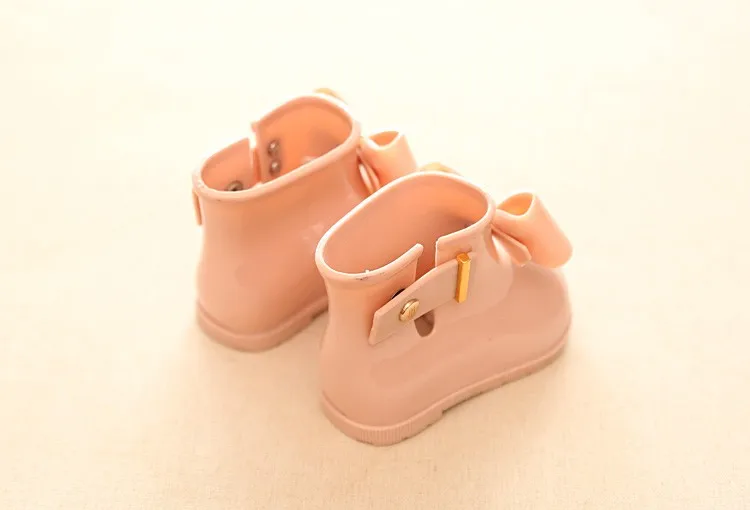 Mini Melissa/Новинка года; детские резиновые сапоги с бантом; нескользящие водонепроницаемые резиновые сапоги для девочек; прозрачная обувь; сандалии принцессы