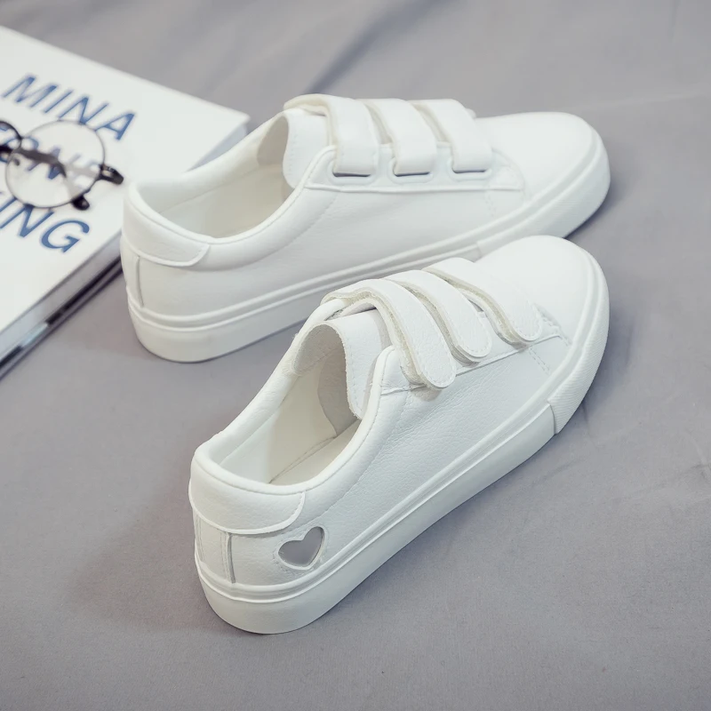 US $17.99 Women Sneakers Leather Shoes Spring Trend Casual Flats Sneakers Female New Fashion Comfort Cute Heart Vulcanized Platform Shoes