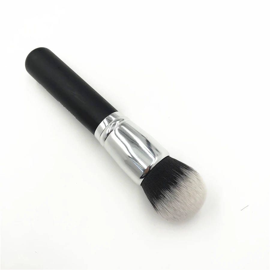 

M439 Dome Shape Foundation Brush Round Liquid BB Cream Foundation Make up Brush Cosmetic Tool