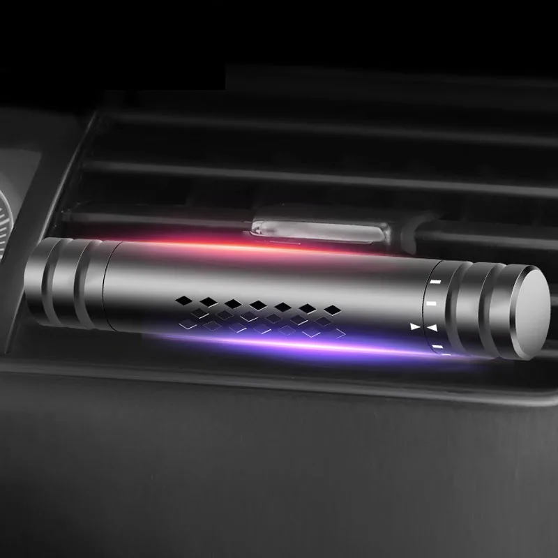 

4 Colors Aluminium Car Air Freshener Perfume Essential Oil Diffuser Clip Locket for Car 5 Free Oil as gift VA-1024
