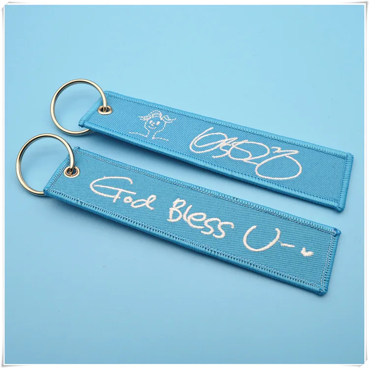keychain-remove-before-flight (3)