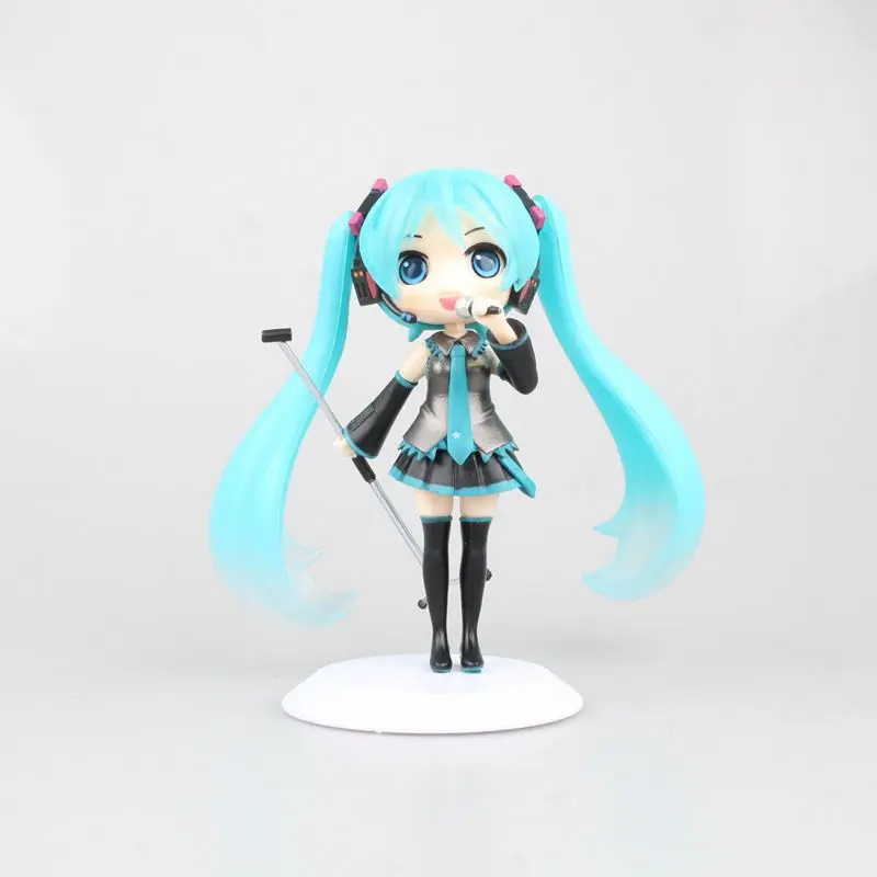 sakura hatsune miku figurine