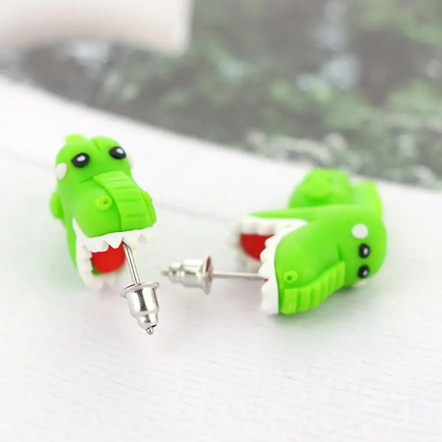 

Moment # L05 2018 Unique New Style 100% Handmade Cuty Polymer Clay Animal Earrings Cute Stud Earrings for Women Lady Students