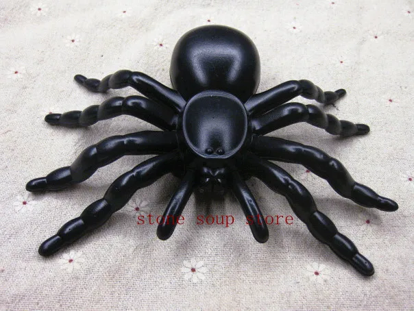 Spinnen Kunststoff 4 Modelle Spiders Neu