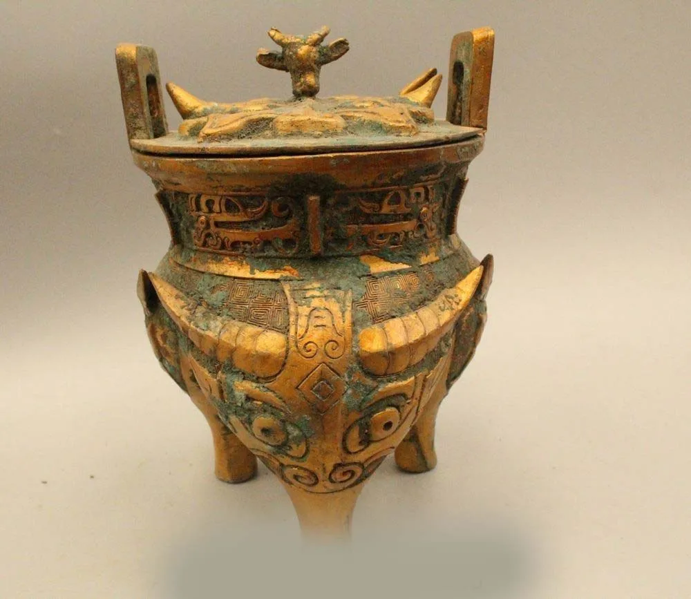 

DS 10"Ancient China Chinese Dynasty Palace Bronze Gild Beast Ding Incense Burner Ce