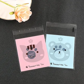 

500PCS Cute Bear Cat Cellophane Biscuit Bags Gift Plastic Cookie Bags Candy Packing Bag OPP Bags with Self Adhesive 10x10cm