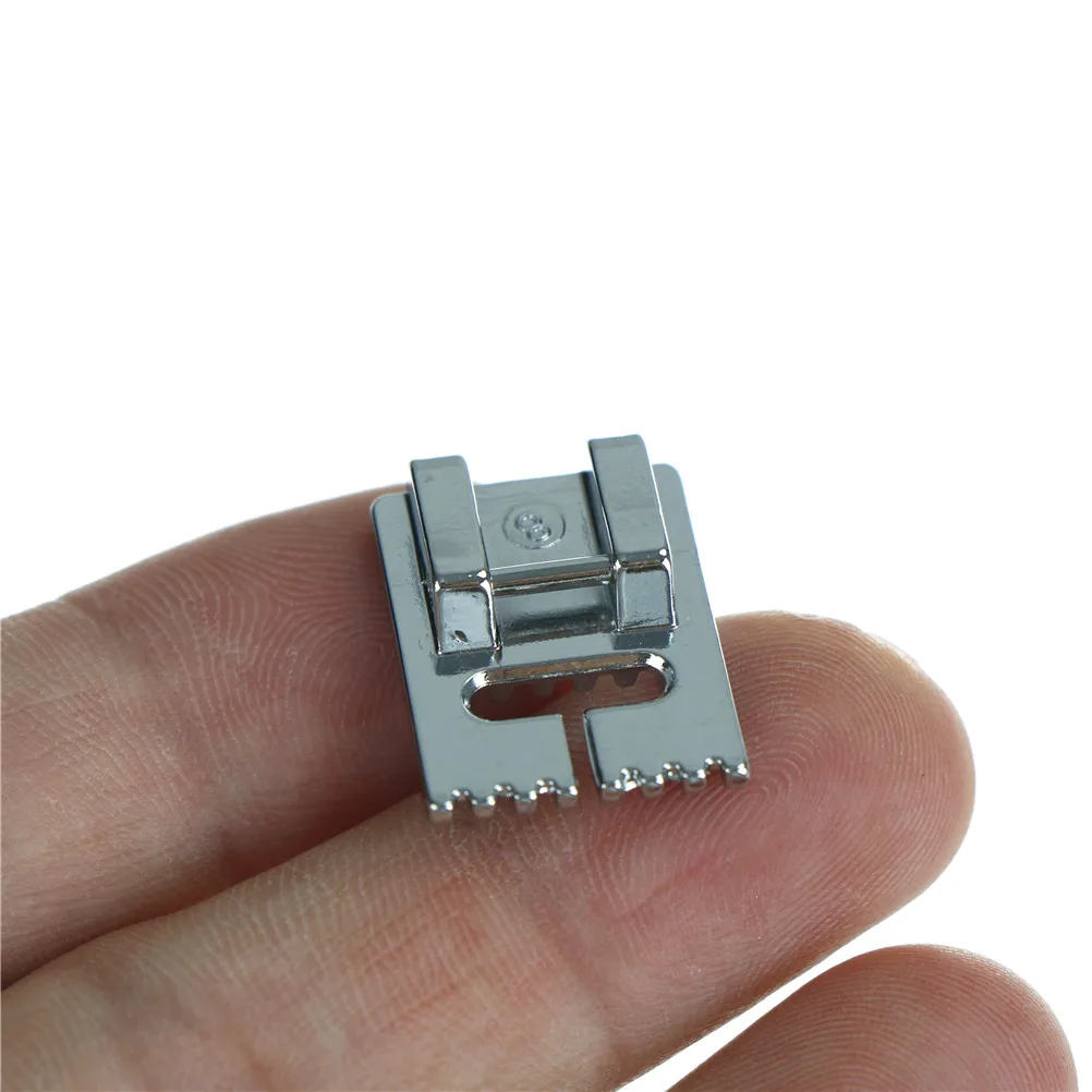 

Household Multi Function Sewing Machine Tank Presser Foot With 7 Grooves