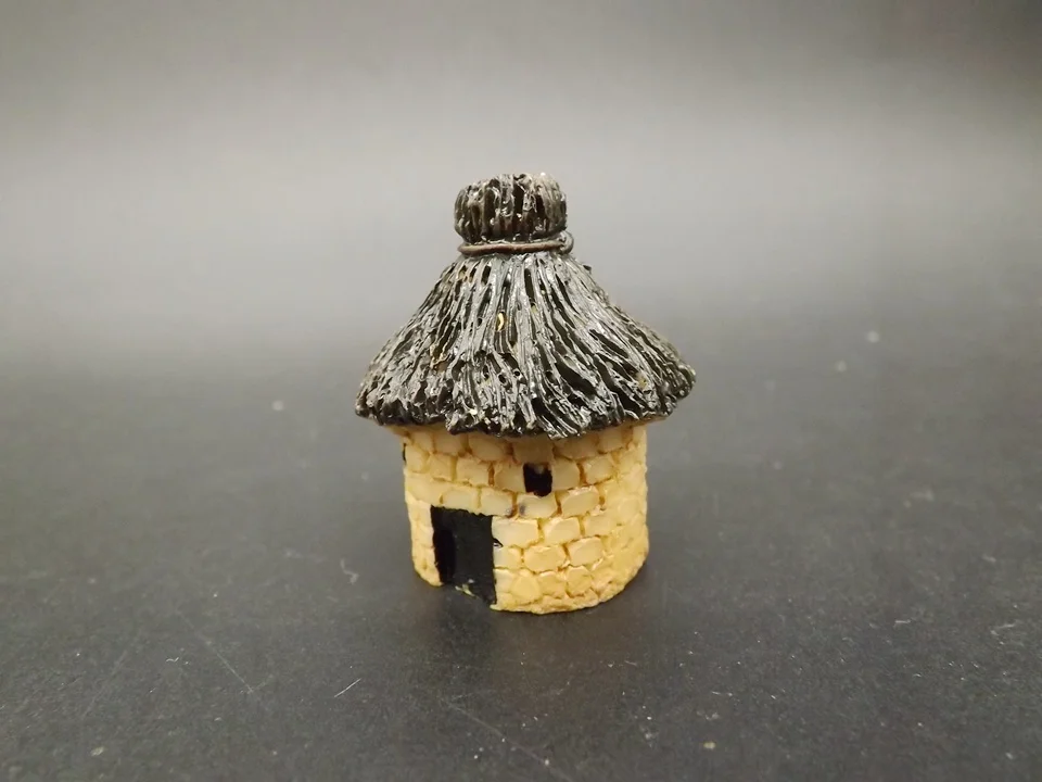 Tiny-B124-Cottage (8)