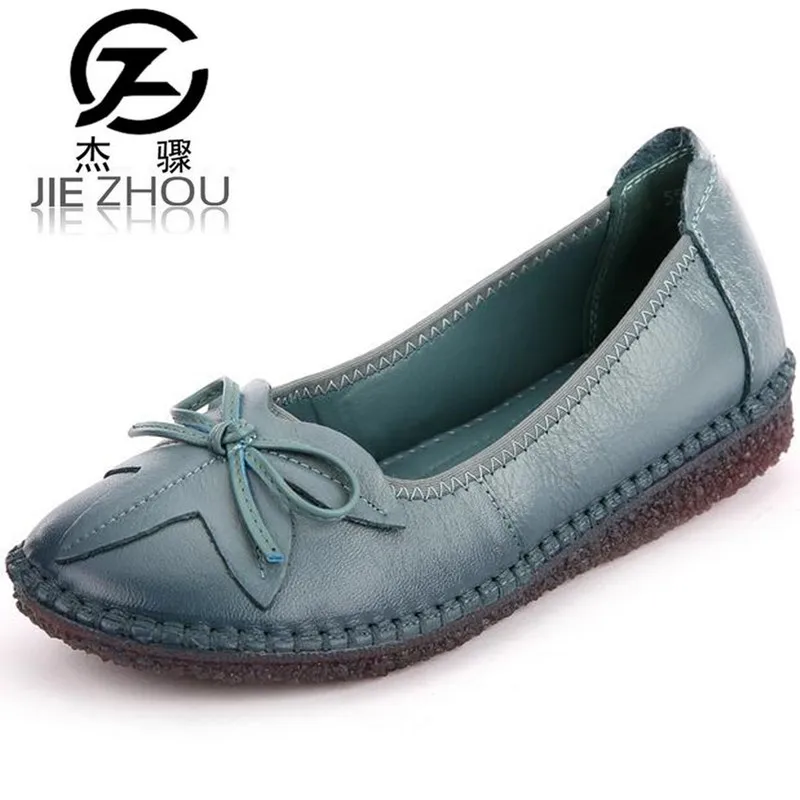 Soft bottom non slip leather casual shoes leather shoes handmade flowers Sewing flat shoes Thick crust