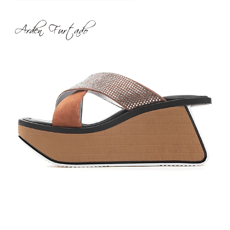 

Arden Furtado 2019 summer wedges platform open toe fashion slippers casual slides crystal band shoes ladies fashion shoes new