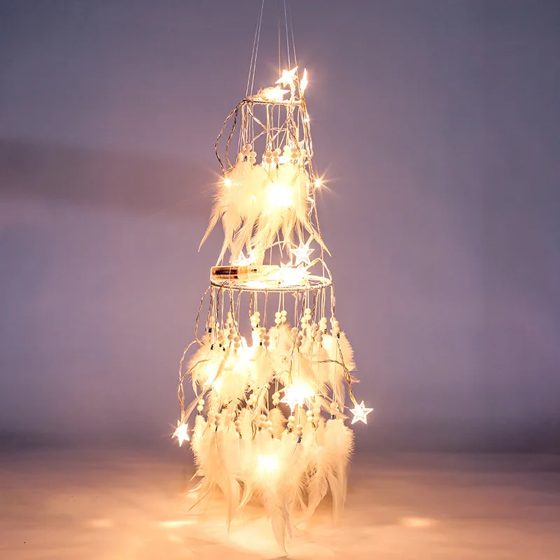 Atrapasueños de luz de estrella LED grande con plumas de gallo blancas perlas atrapasueños colgante de pared para fiesta en casa decoración de boda regalo Atrapasueños de luz de estrella LED grande con plumas de gallo blancas perlas atrapasueños colgante de pared para fiesta en casa decoración de boda regalo