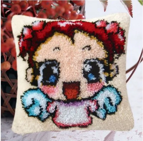

The carpet embroidered pillow section embroidery Angel baby picture embroidery yarn crochet embroidery stitch pillow Cushion