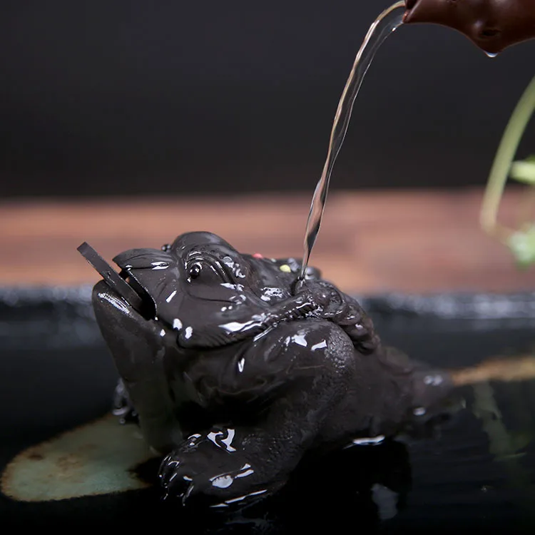 

Boutique Purple Clay Tea Pet Tea Tray Accessories Gifts Golden Toad Ceramic Crafts Decorative Free Shipping