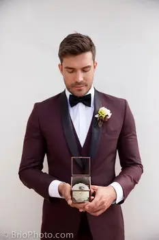 

2018 Tailored Burgundy Men Suit Groom Wedding Suits for Men Slim Fit 3 Piece Tuxedo Custom Formal Prom Blazer Terno Masculino