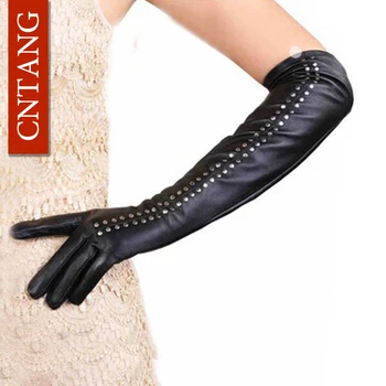 

Sexy Hot 2018 Winter Fashion Rivet High Quality Artificial Leather Women Gloves Black Elbow Length Gloves Sexy Black Warm Gloves